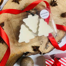 Load image into Gallery viewer, Christmas Tree Wax Melts - Pack of 3