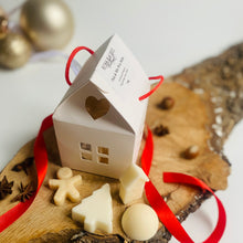 Load image into Gallery viewer, Christmas Wax Melt Selection Box – House Gift Box