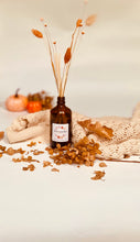 Load image into Gallery viewer, Amber Botanical Reed Diffuser – Autumn Collection