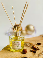 Load image into Gallery viewer, Christmas Reed Diffuser Gift Boxed