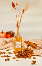 Load image into Gallery viewer, Clear Botanical Reed Diffuser – Autumn Collection