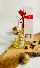Load image into Gallery viewer, Christmas Reed Diffuser Gift Boxed