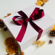 Load image into Gallery viewer, Diffusers &amp; Wax Melts Gift Set