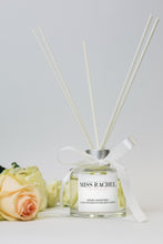 Load image into Gallery viewer, Spring Awakening Luxury Reed Diffuser