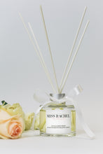 Load image into Gallery viewer, Linen Fresh Luxury Reed Diffuser