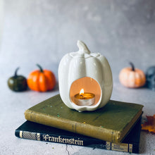 Load image into Gallery viewer, Pumpkin Wax Melt Burner